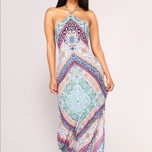 FASHION NOVA MAXI DRESS